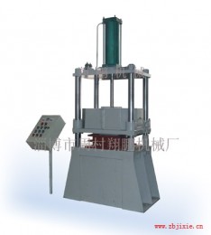 QSZ-3壓機(jī)-耐火材料壓機(jī)